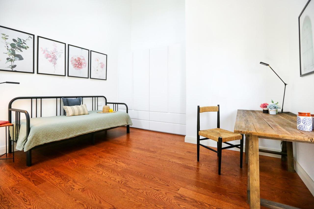 Young Spirit Apartment 파로 외부 사진