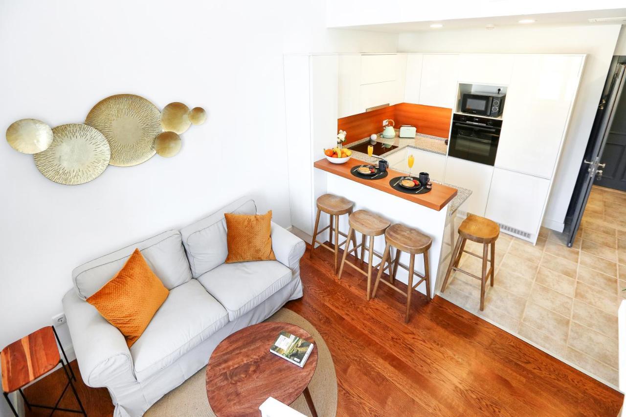 Young Spirit Apartment 파로 외부 사진
